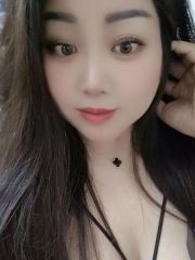 返食少妇衣衣