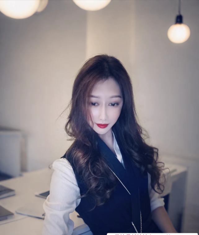 海珠性感御姐 