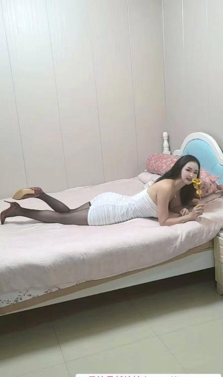 白蛇骚妇甜甜   