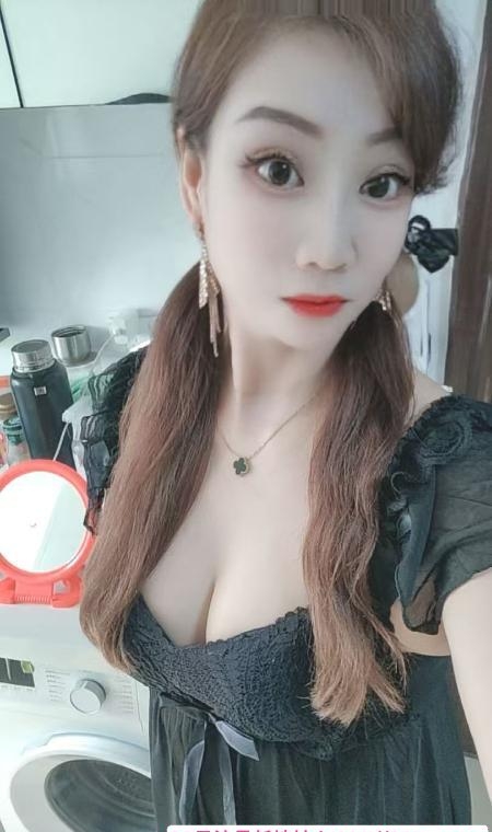 返食多次少妇   