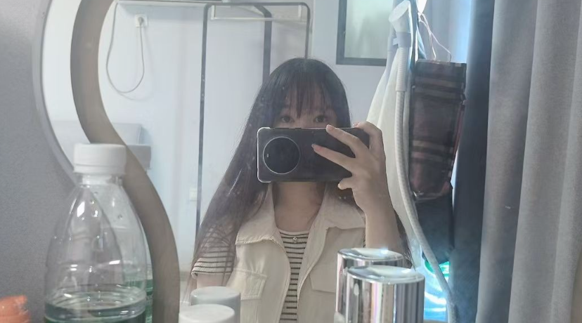 万达娇小妹妹