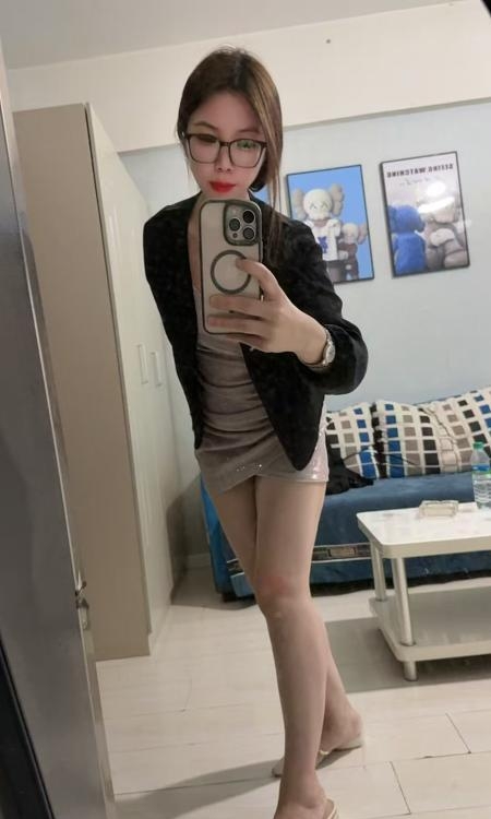 铁西眼镜少妇
