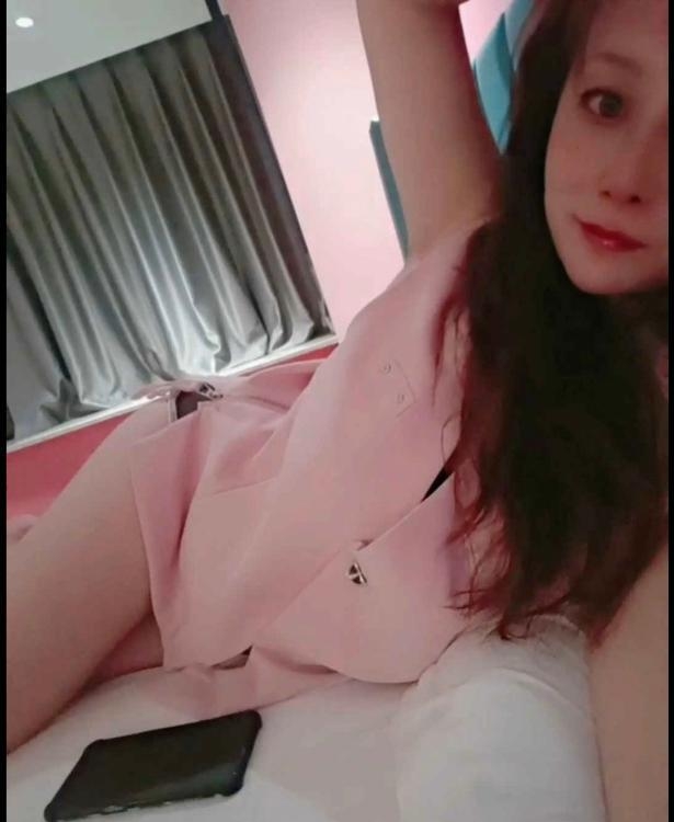 丽丽艾