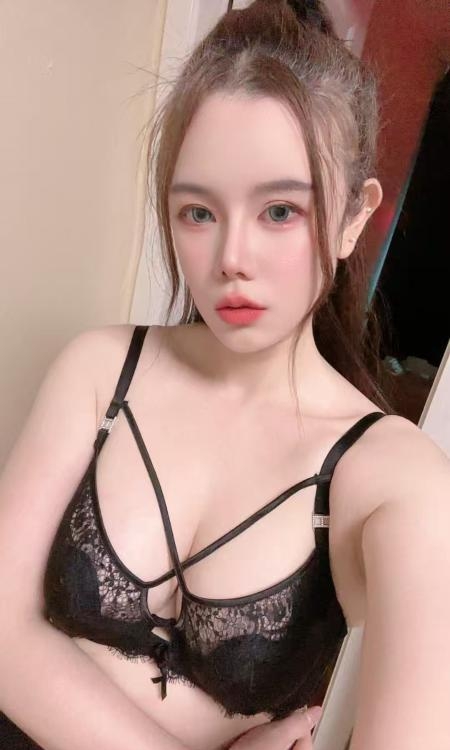 大奶水磨妹纸