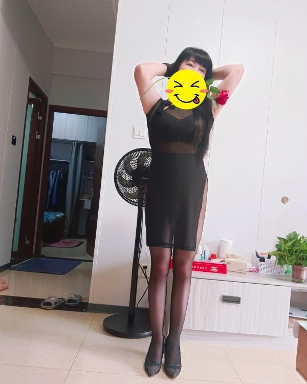 双流金毛少妇