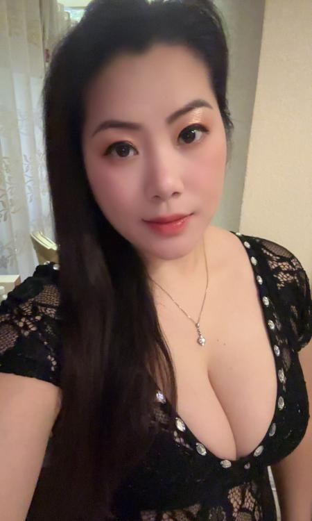 熟女骚琴子