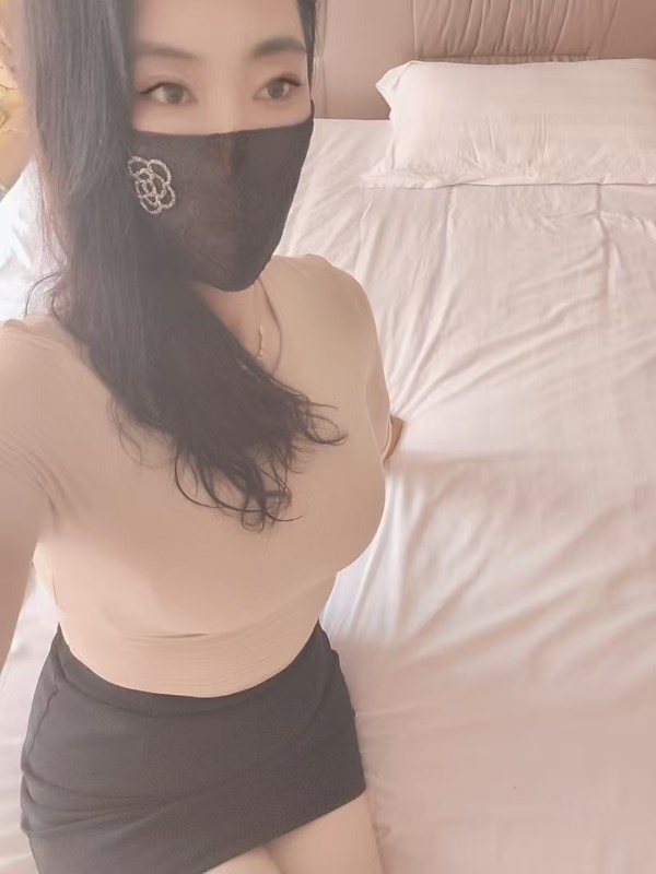 巨乳少妇橙子