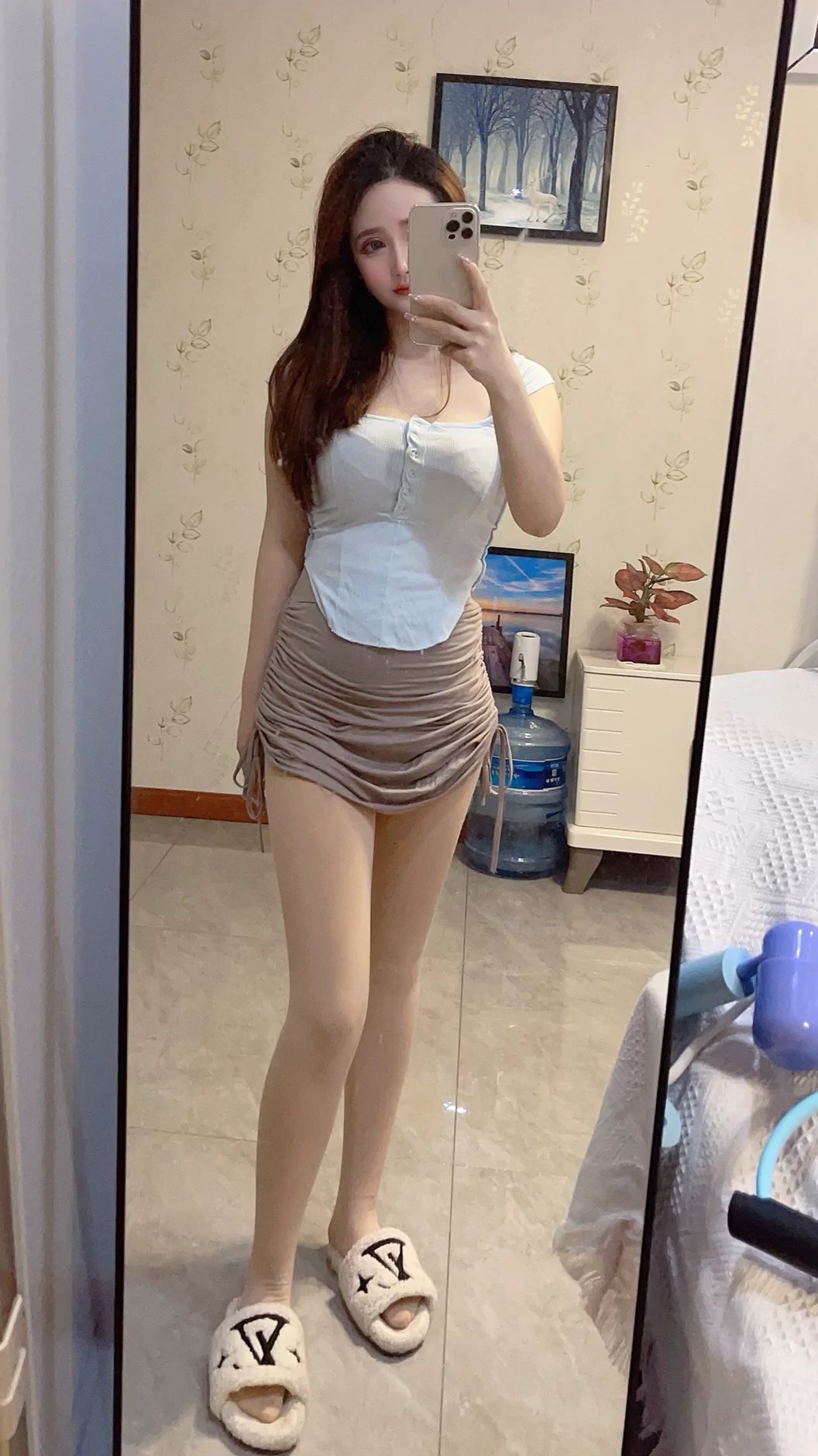 性感丰满辣妹
