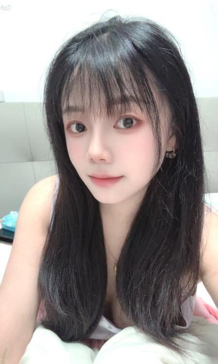 武昌大胸七月