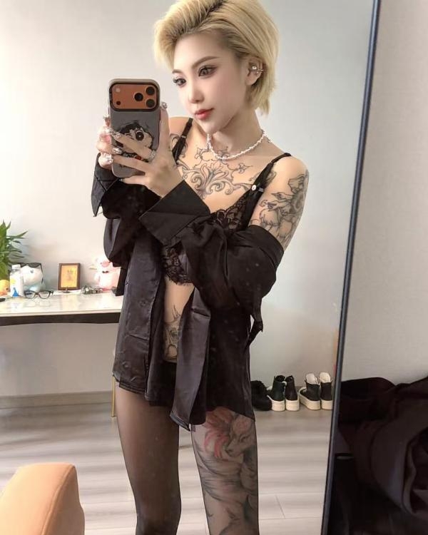 吴中纹身小姐姐