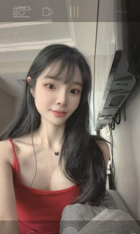 美女胚子小蝶