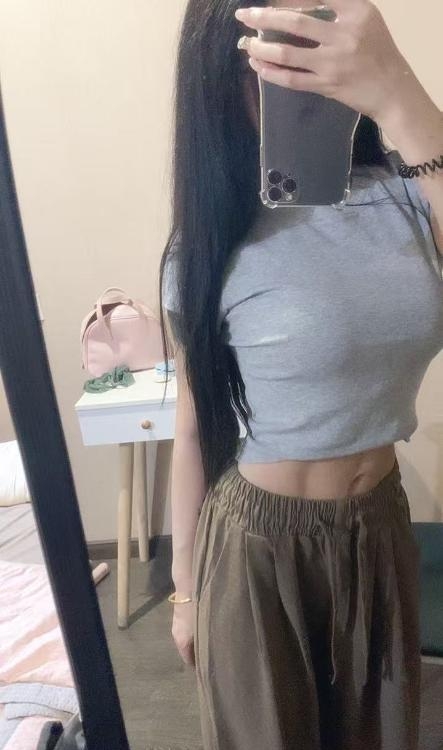 秦淮中项妹妹