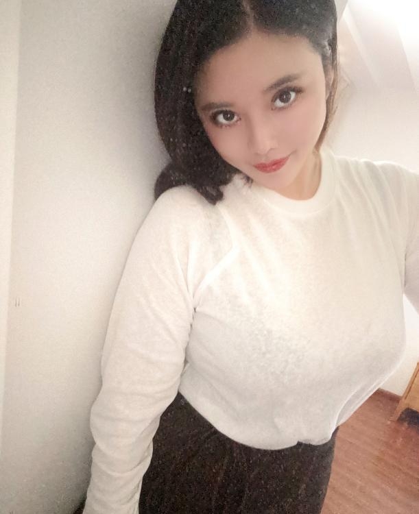 大乃翘臀少妇