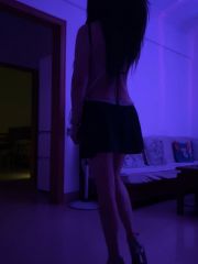 性感丰满辣妹