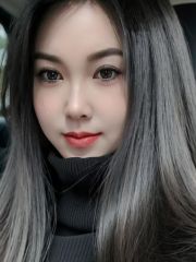 蜜桃臀小骚货