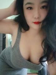 大奶子御姐