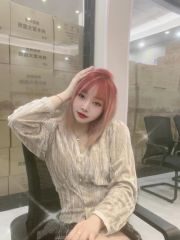 小嫩妹萱儿