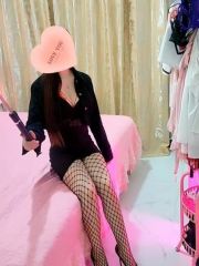 翘臀骚妇媚姐