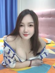 美乳居家少妇