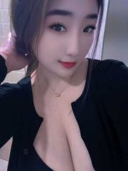  大胸兼职少妇