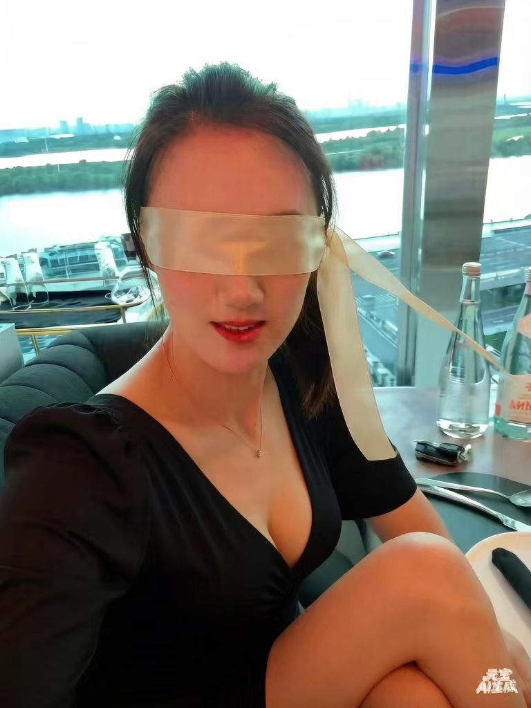 风骚御姐语烟
