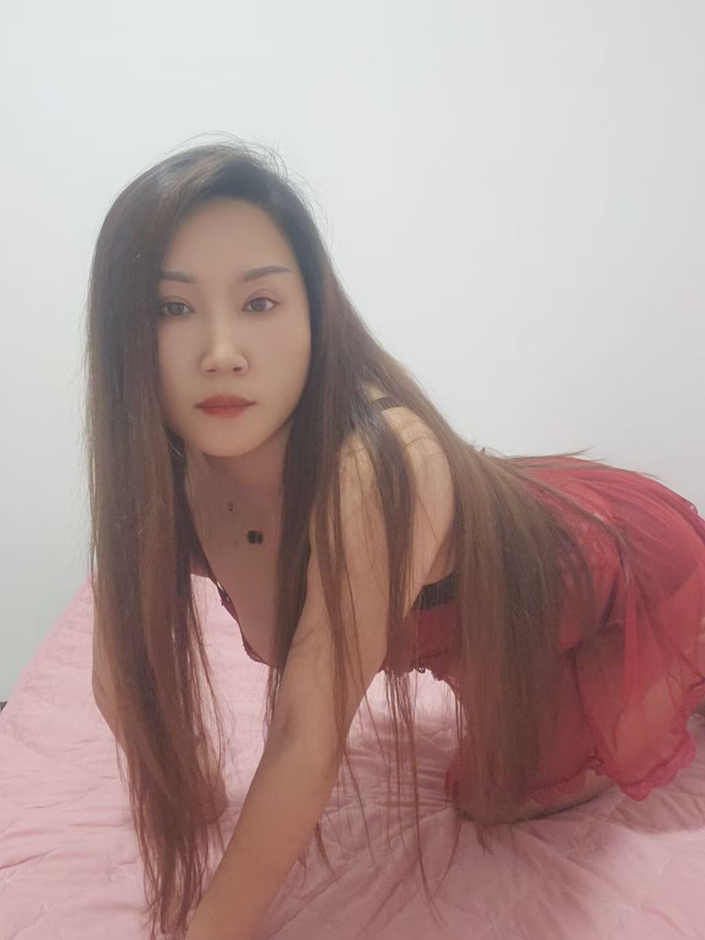 38D巨乳依依
