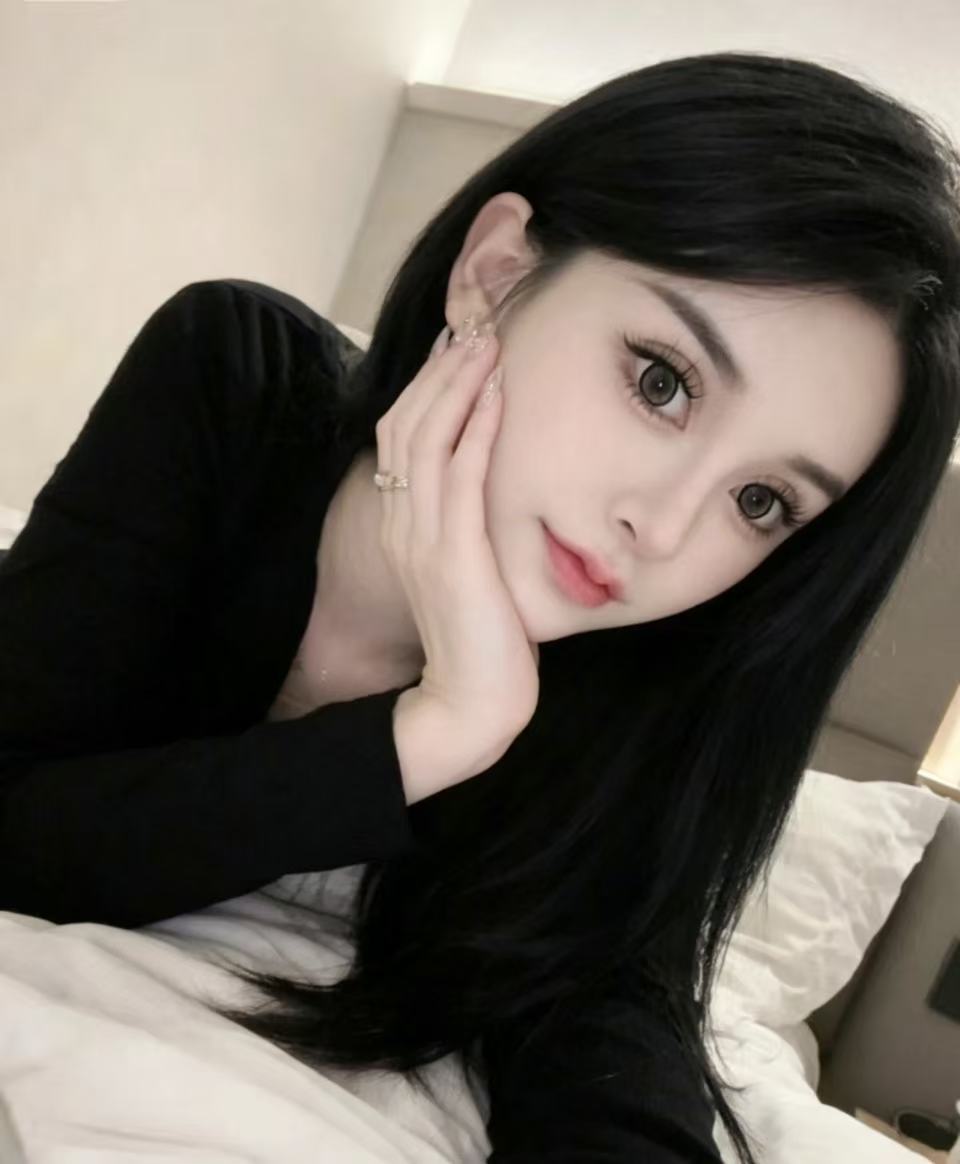 青春女大邻家嫩妹婉儿