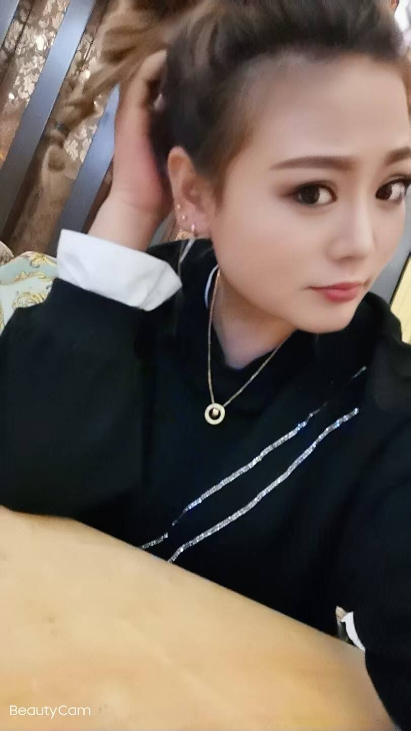 风骚大胸莎莎